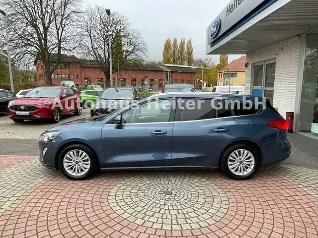 Używany Ford Focus Titanium X 125 KM (91 kW) 2022 Niebieski Kombi