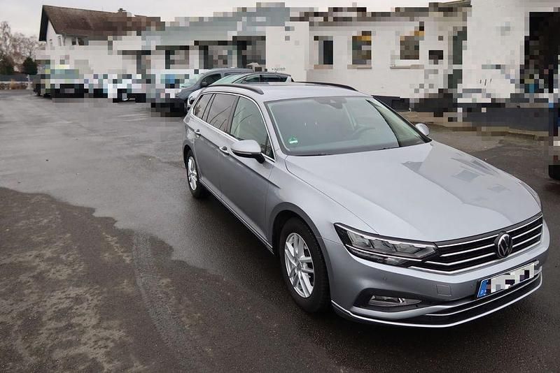 Gebraucht VW Passat Business 200 PS (147 kW) 2021 Silber Kombi