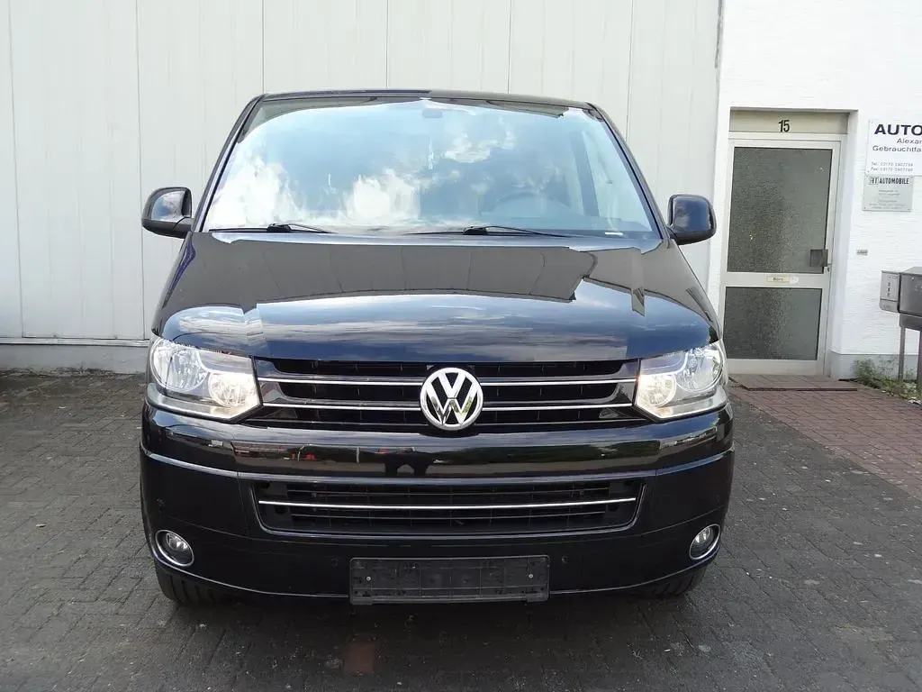 Gebraucht VW T5 Comfortline 179 PS (131 kW) 2011 Schwarz Van