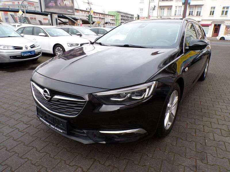 Schwarz Gebraucht 2018 Opel Insignia Innovation Kombi | 11.990 € (Fairer Preis) - Bild 1/4