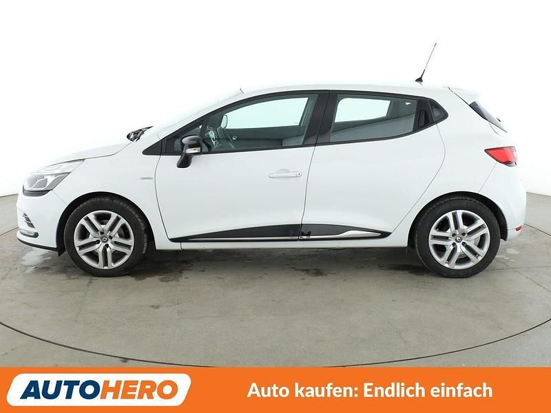 Gebraucht Renault Clio IV LIMITED 90 PS (66 kW) 2017 Weiß Kleinwagen