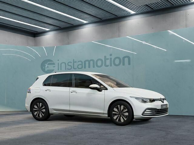 Gebraucht VW Golf VIII Move 150 PS (110 kW) 2024 Weiß Limousine