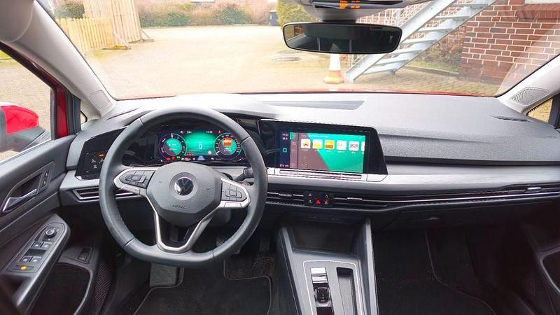 Gebraucht VW Golf VII 204 PS (150 kW) 2020 Rot Limousine