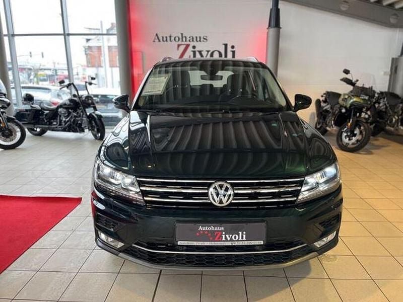 Gebraucht VW Tiguan Highline 150 PS (110 kW) 2017 Grün SUV