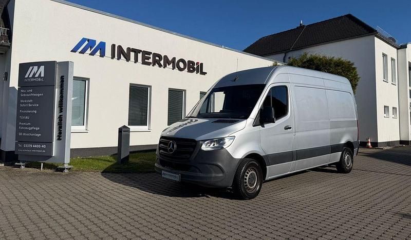 Gebraucht Mercedes Sprinter 150 PS (110 kW) 2022 Lackfarbe iridiumsilber mb 977 Van
