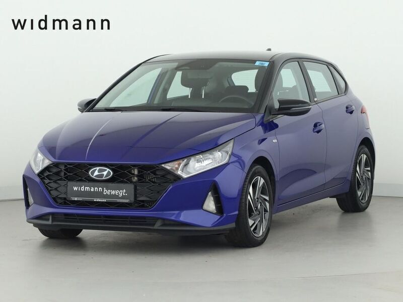 Intense blue/ phantom black / mic Gebraucht 2021 Hyundai i20 Intro Edition Limousine | 16.850 € (Fairer Preis) - Bild 1/4