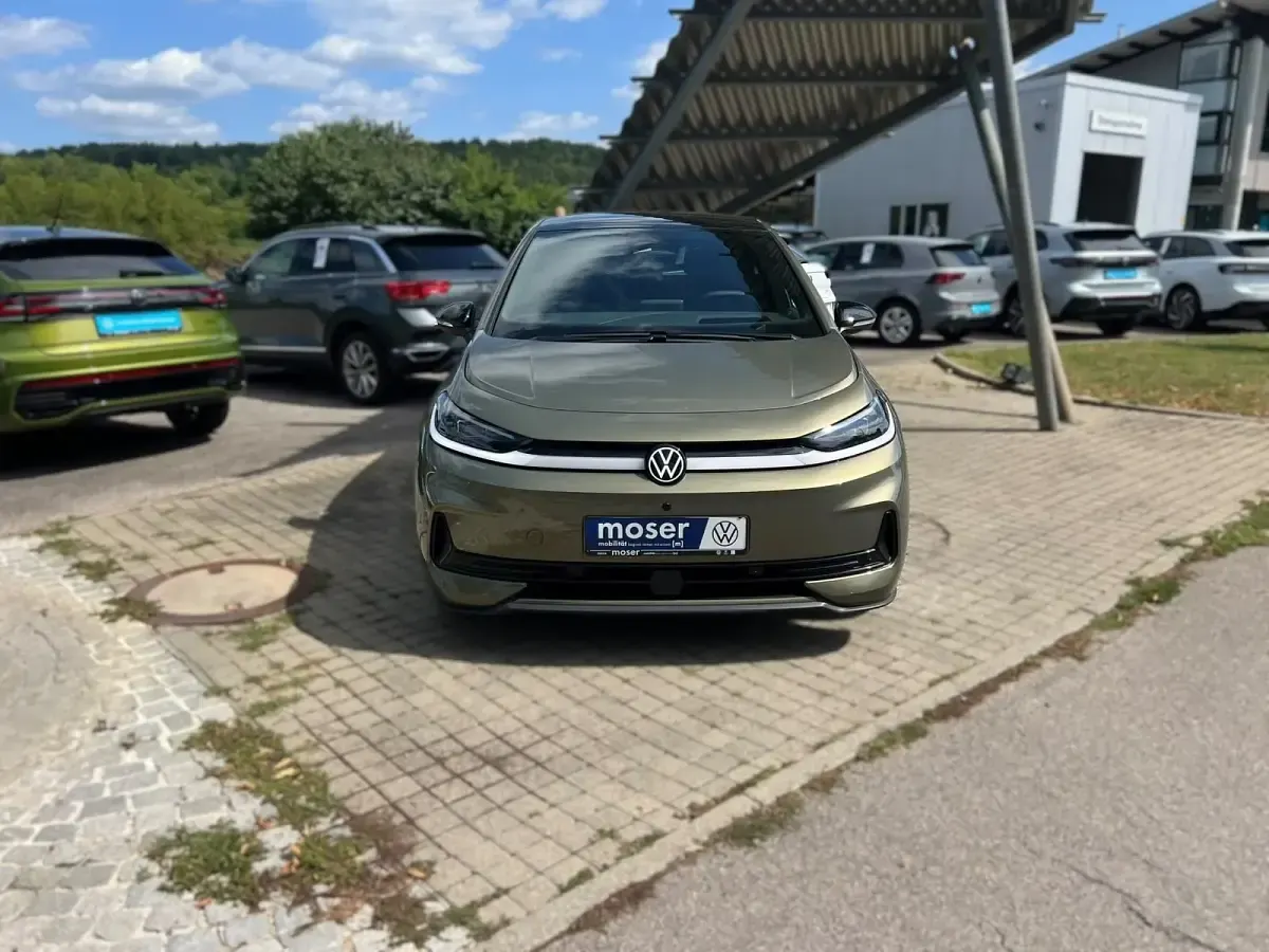 Gebraucht VW ID.3 IQ Drive 139 kW (190 PS) 2026 Dark olivine green metallic Kleinwagen