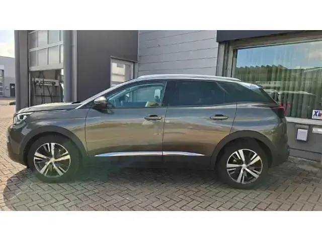 Gebraucht Peugeot 3008 Allure 131 PS (96 kW) 2018 Grau SUV
