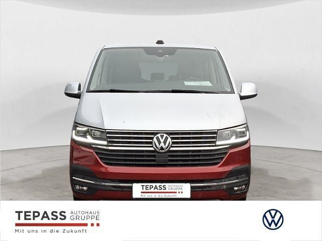 Gebraucht VW Multivan Comfortline 150 PS (110 kW) 2020 Reflexsilber / fortanarot meta Van
