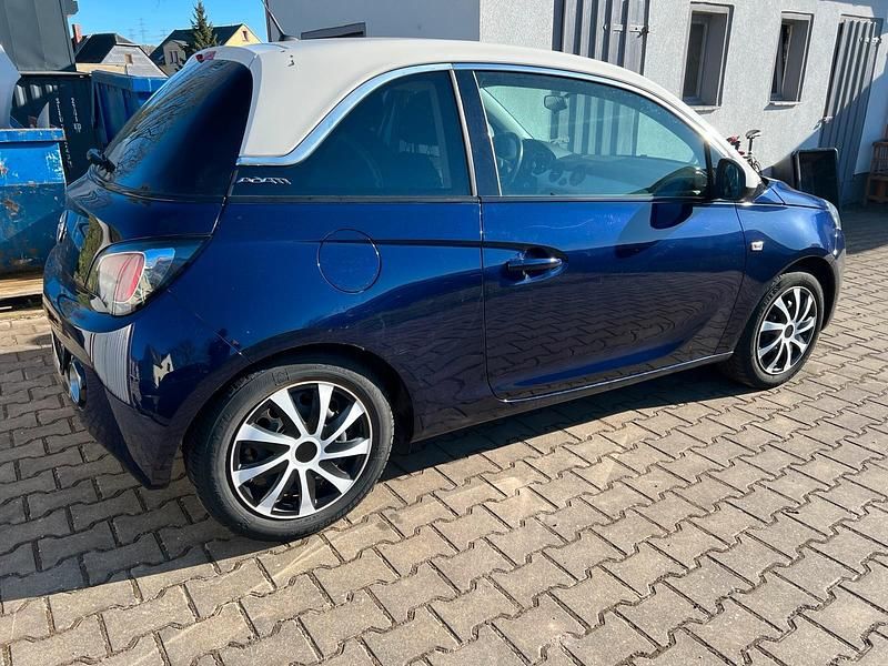 Gebraucht Opel Adam 69 PS (50 kW) 2017 Blau Kleinwagen