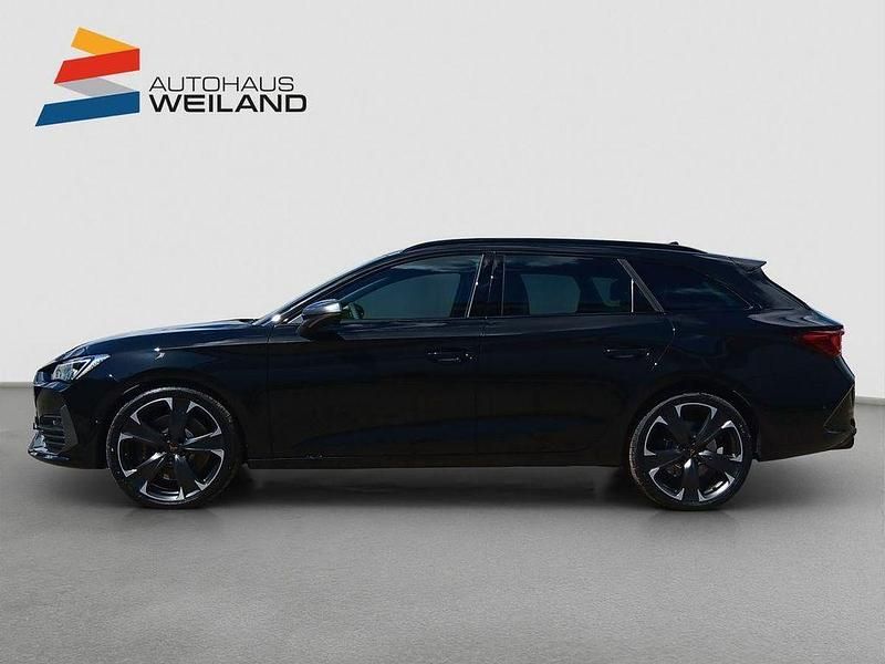 Gebraucht Cupra Leon VZ 300 PS (220 kW) 2024 Midnight schwarz metallic Limousine