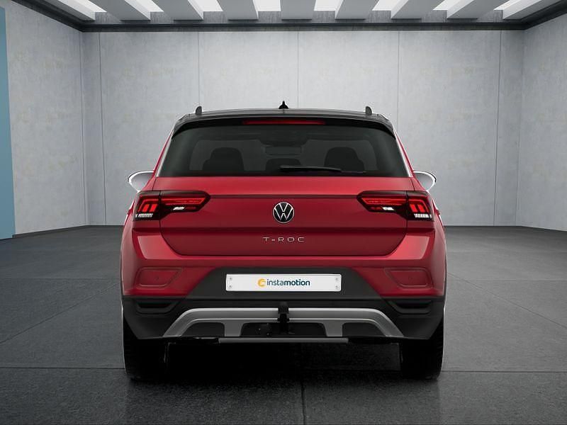 Gebraucht VW T-Roc 150 PS (110 kW) 2024 Rot SUV
