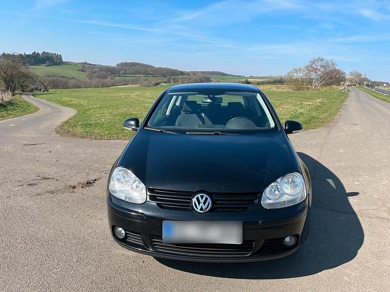 Gebraucht VW Golf V 80 PS (58 kW) 2006 Schwarz Kleinwagen