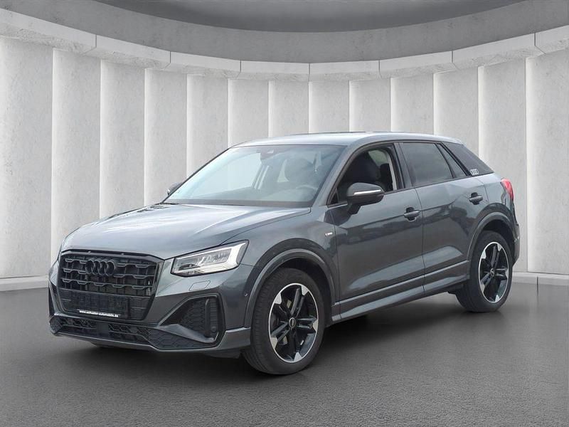 Gebraucht Audi Q2 S-Line 150 PS (110 kW) 2023 Daytonagrau perleffekt SUV