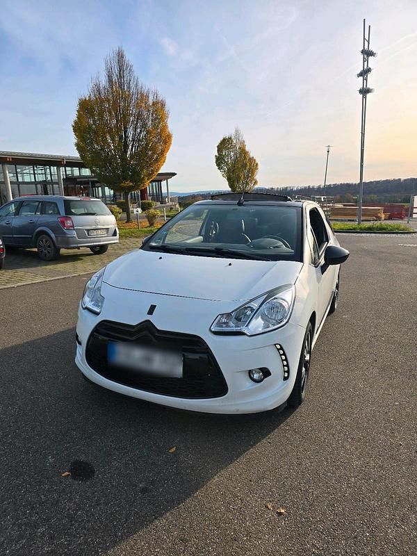 Gebraucht Citroën DS3 Cabriolet 120 PS (88 kW) 2013 Weiß Cabrio