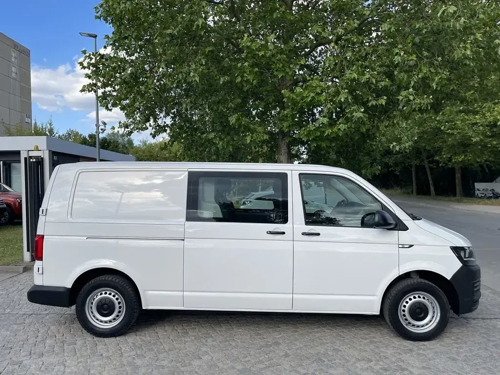 Gebraucht VW T6.1 150 PS (110 kW) 2019 Weiss Van