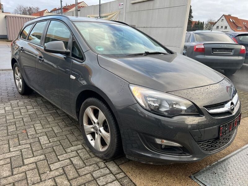 Gebraucht Opel Astra Style 110 PS (80 kW) 2016 Grau Kombi