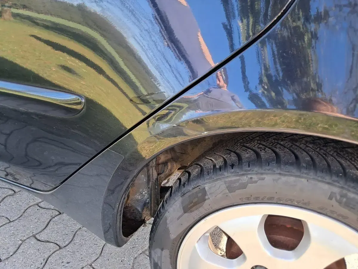 Gebraucht Mitsubishi Colt 75 PS (55 kW) 2008 Schwarz Van / Kleinbus