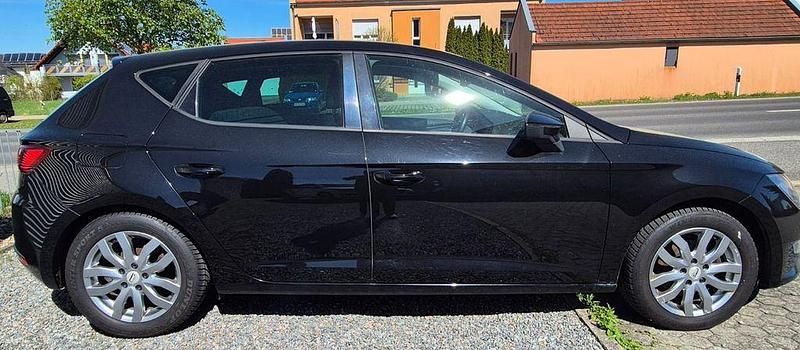 Second-hand Seat Leon FR 150 CP (110 kW) 2015 Negru Berlinǎ