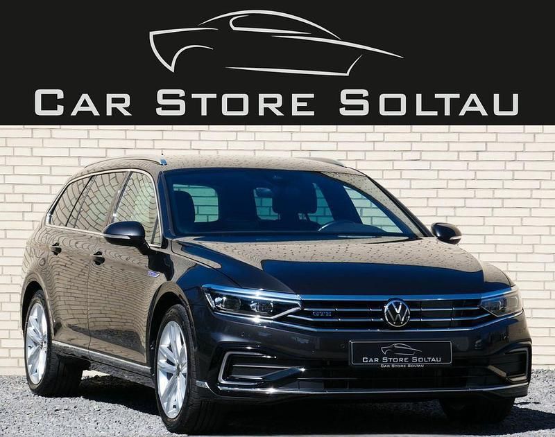 Gebraucht VW Passat GTE 218 PS (160 kW) 2021 Mangangrau Kombi
