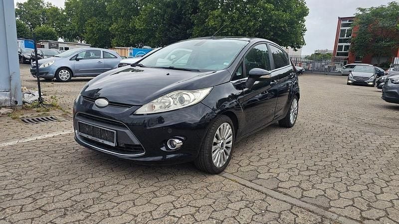 Schwarz Gebraucht 2009 Ford Fiesta Titanium Kleinwagen | 3.790 € (Guter Preis) - Bild 1/4