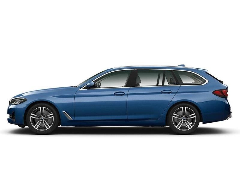 Gebraucht BMW 530 245 PS (180 kW) 2023 Blau Kombi