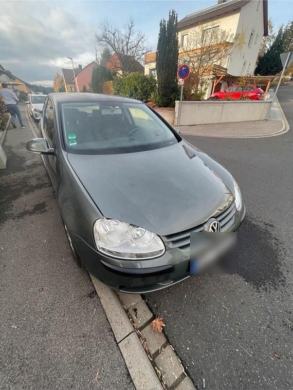 Gebraucht VW Golf IV 75 PS (55 kW) 2004 Grau Limousine