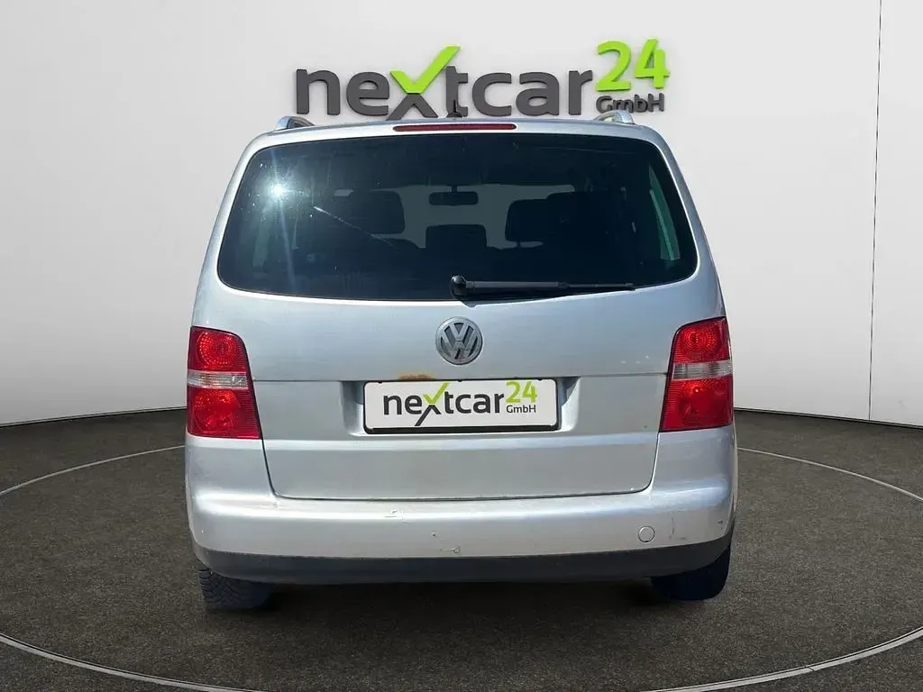 Gebraucht VW Touran Highline 116 PS (85 kW) 2005 Silber Van / Kleinbus