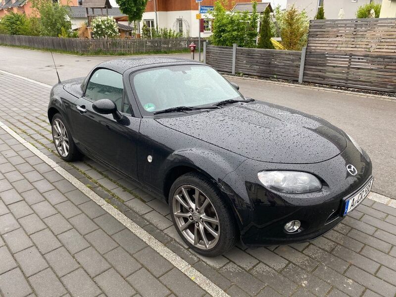 Usata Mazda MX5 126 CV (92 kW) 2008 Nero Cabrio
