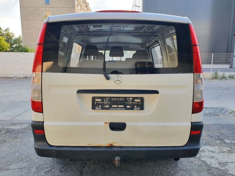 Gebraucht Mercedes Vito 88 PS (64 kW) 2006 Arktikweiß Van