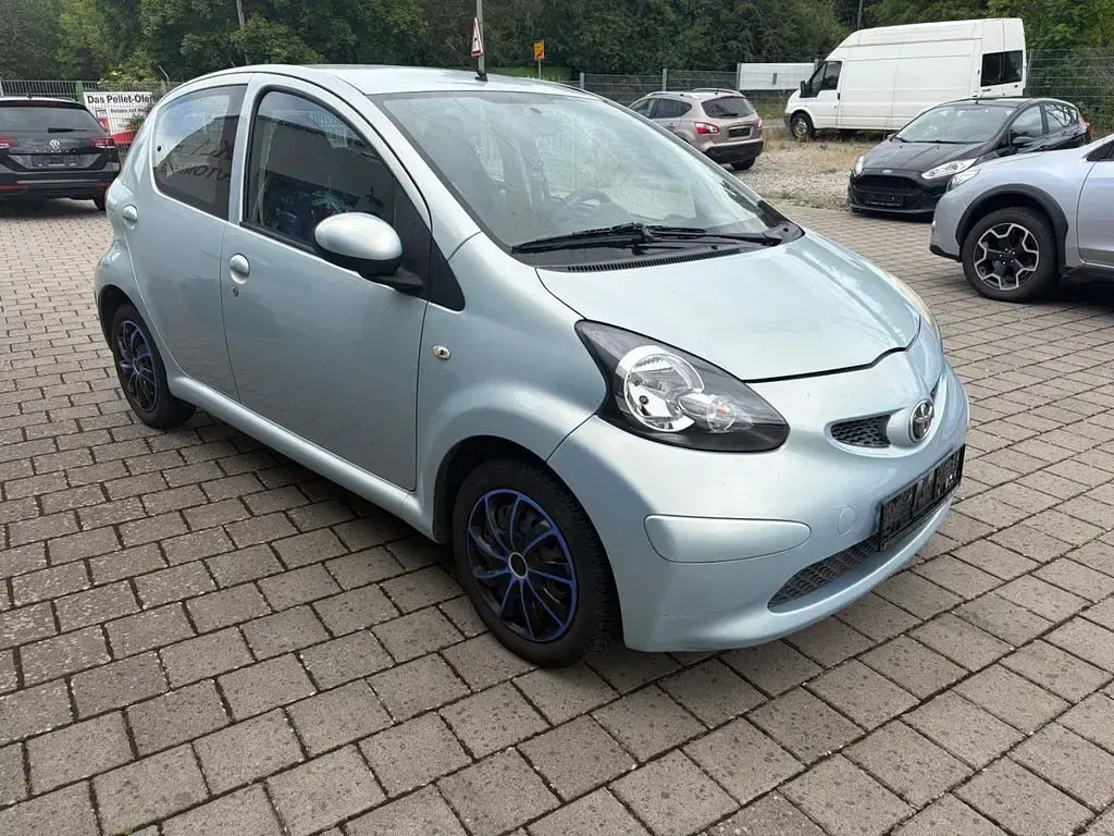 Gebraucht Toyota Aygo Cool 68 PS (50 kW) 2007 Blau Kleinwagen