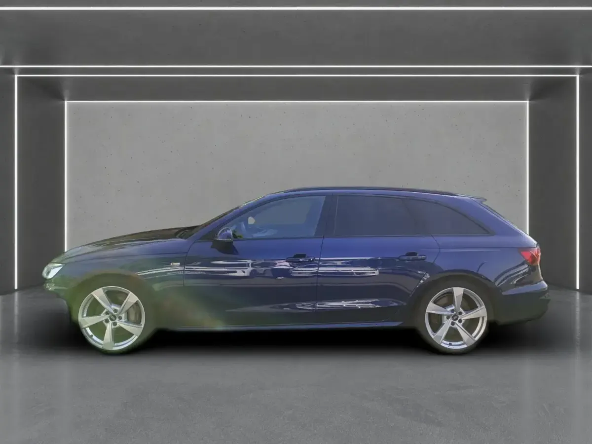 Gebraucht Audi A4 S-Line 286 PS (210 kW) 2022 Blau Kombi