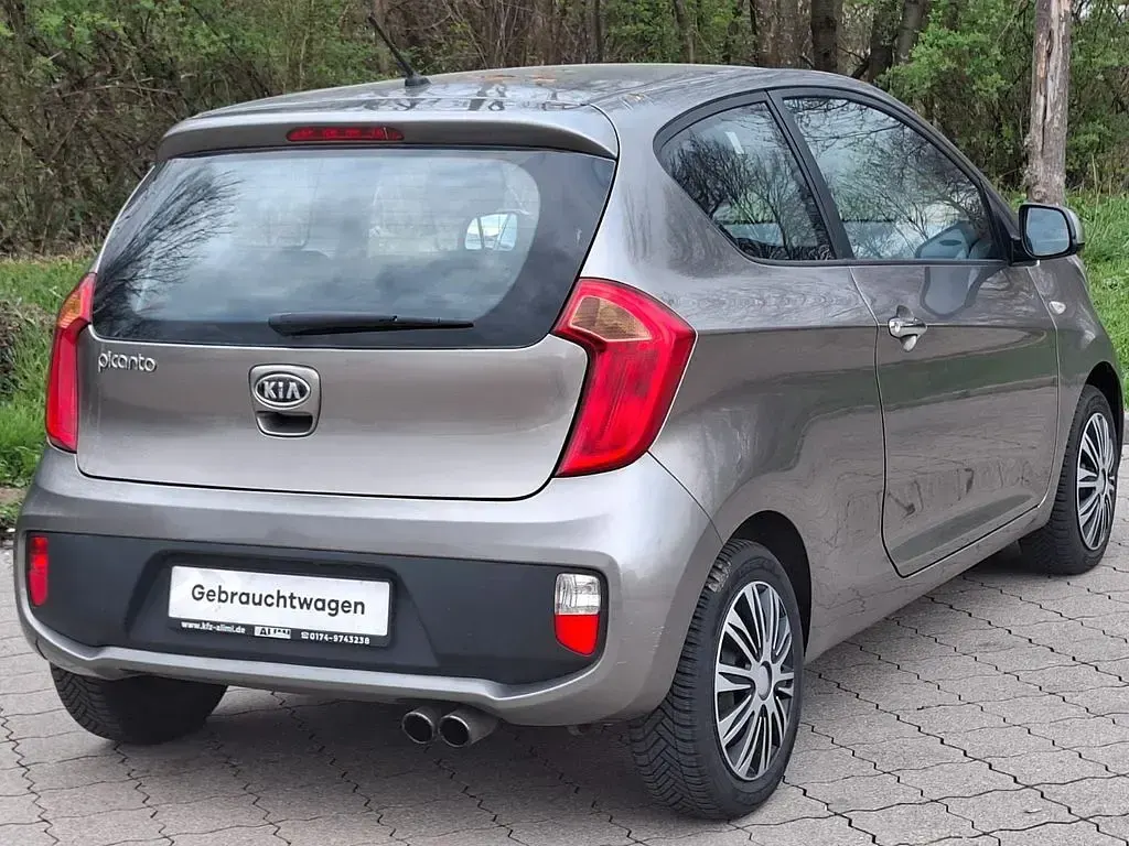 Używany Kia Picanto Edition 7 69 KM (50 kW) 2012 Srebrny Hatchback