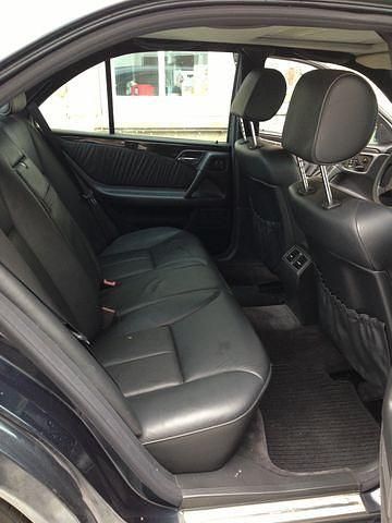 Gebraucht Mercedes E320 Avantgarde 220 PS (161 kW) 1997 Blau metallic Limousine
