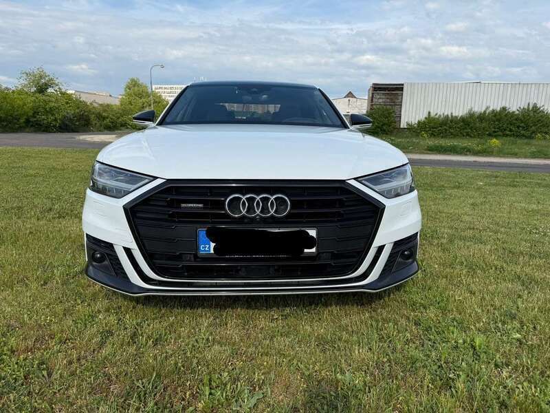 Weiß Gebraucht 2019 Audi A8 S-Line Limousine | 49.000 € (Teuer) - Bild 1/4