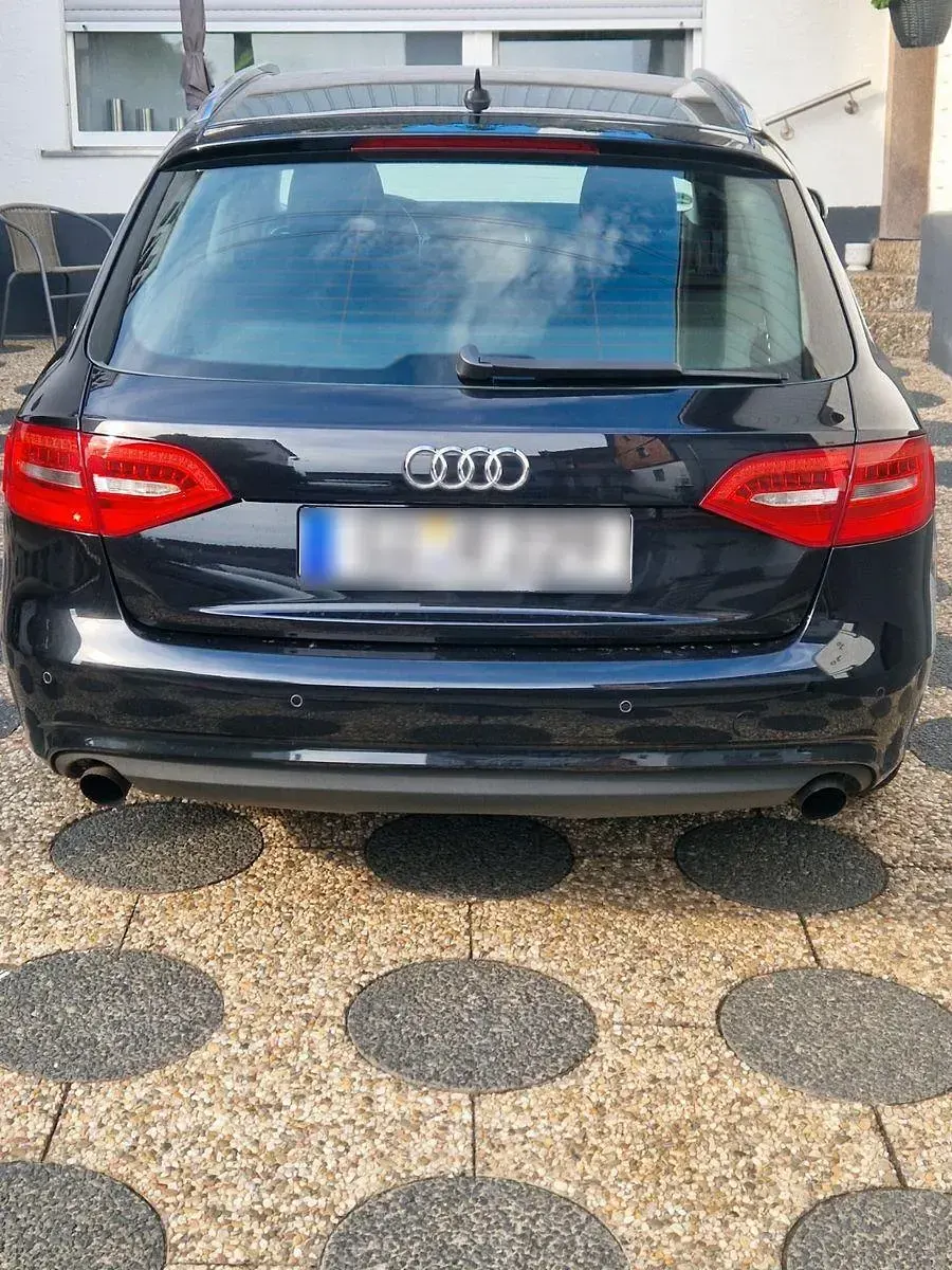 Gebraucht Audi A4 Ambition 170 PS (125 kW) 2013 Schwarz Kombi