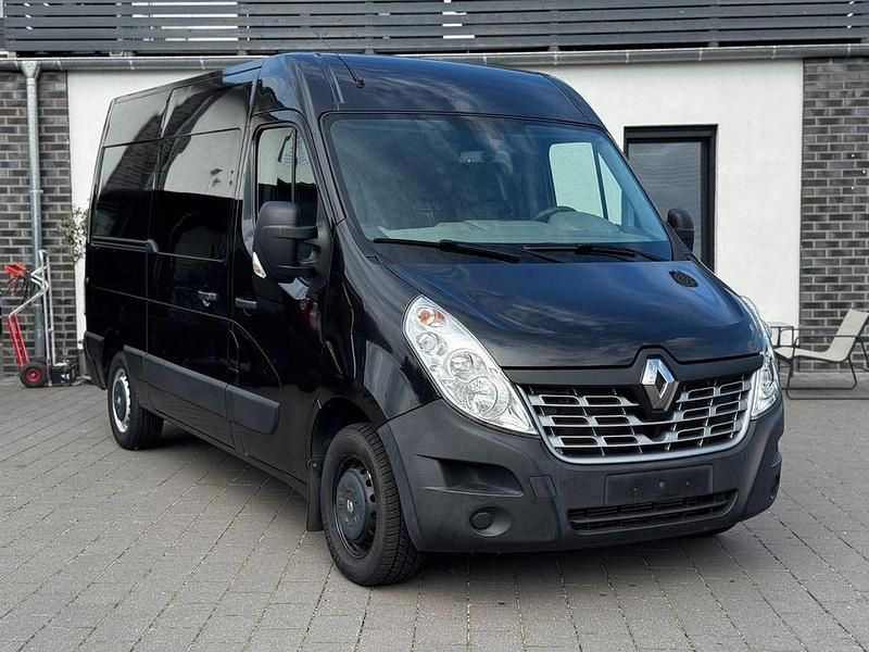Schwarz Gebraucht 2016 Renault Master Van | 16.172 € (Teuer) - Bild 1/4
