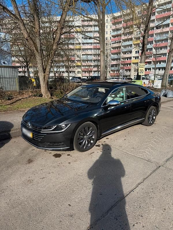 Second-hand VW Arteon 240 CP (176 kW) 2018 Gri Hatchback