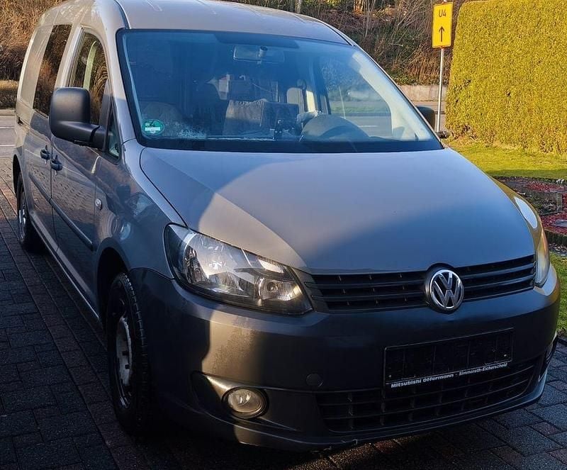 Gebraucht VW Caddy Maxi 102 PS (75 kW) 2013 Grau Van / Kleinbus