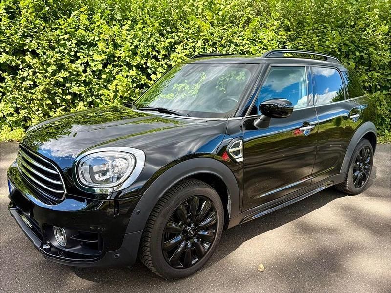 Schwarz Gebraucht 2020 Mini Cooper Countryman SUV | 23.500 € (Fairer Preis) - Bild 1/4