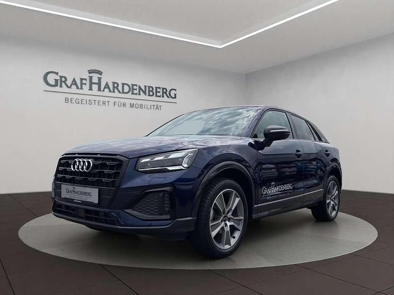 Navarrablau metallic Gebraucht 2024 Audi Q2 Advanced SUV | 30.490 € (Etwas zu teuer) - Bild 1/4