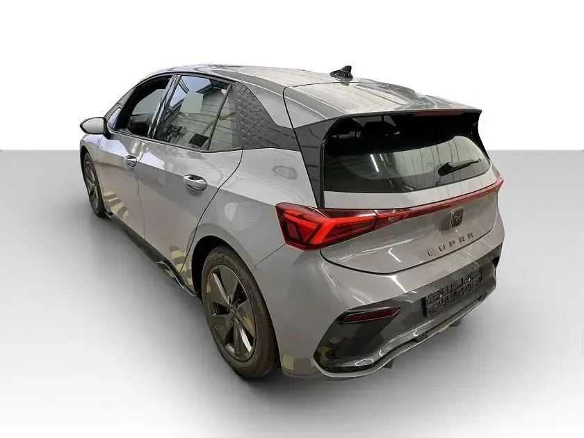 Second-hand Cupra Born 150 kW (204 CP) 2023 Gri Hatchback