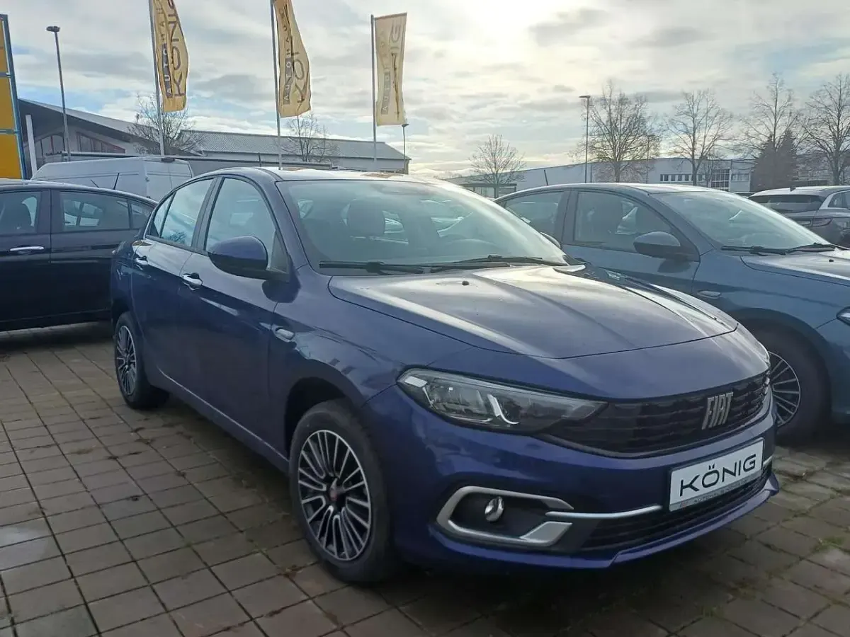 Gebraucht Fiat Tipo Urban 131 PS (96 kW) 2026 Blau Limousine