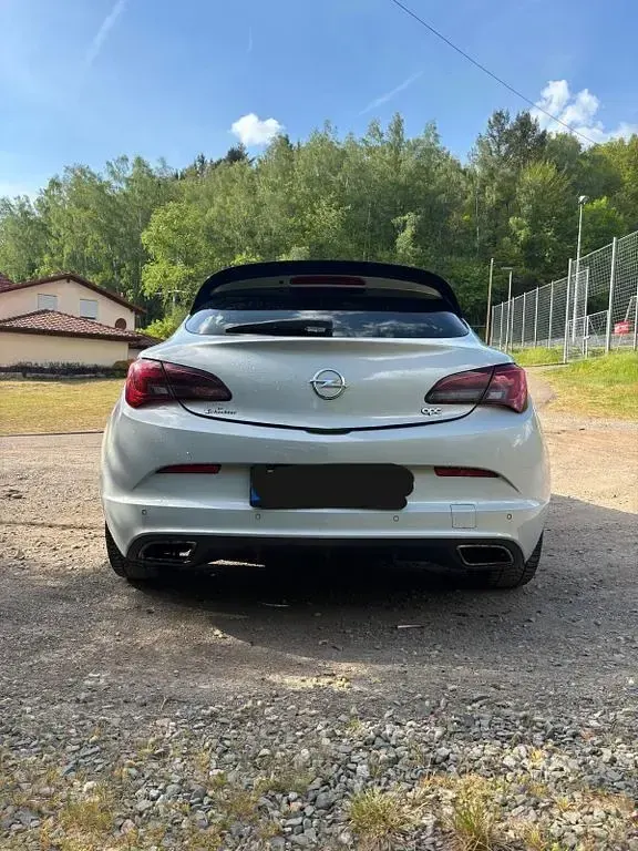 Usata Opel Astra OPC 280 CV (205 kW) 2014 Berlina