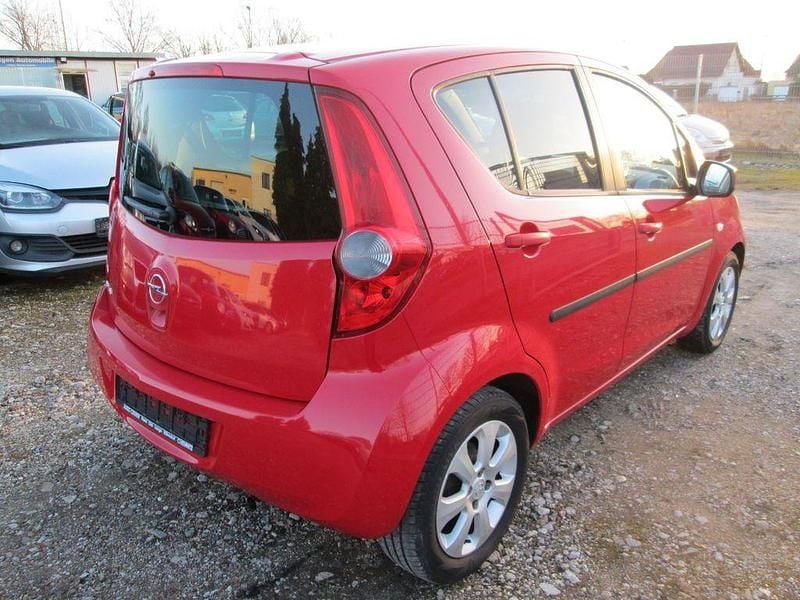 Gebraucht Opel Agila Edition 86 PS (63 kW) 2008 Rot Kleinwagen