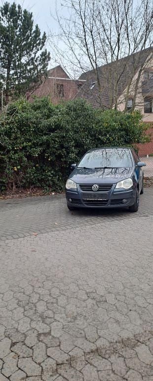 Gebraucht VW Polo Trendline 64 PS (47 kW) 2006 Grau Kleinwagen