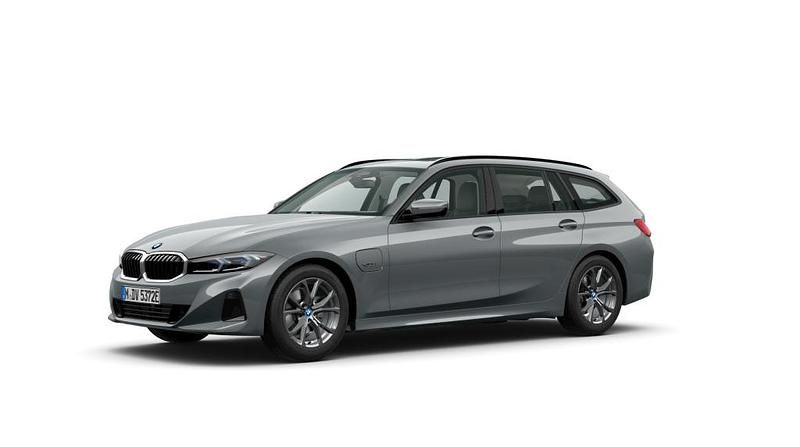Gebraucht BMW 320 Comfort Edition 163 PS (119 kW) 2022 Kombi