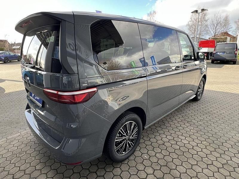 Nouă VW Multivan 150 CP (110 kW) 2026 Gri Monovolum