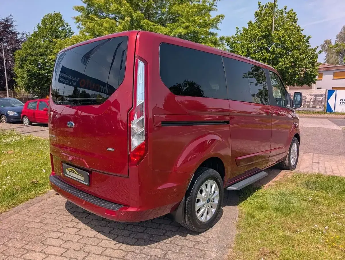 Gebraucht Ford Transit Custom 125 PS (91 kW) 2021 Rot Kombi