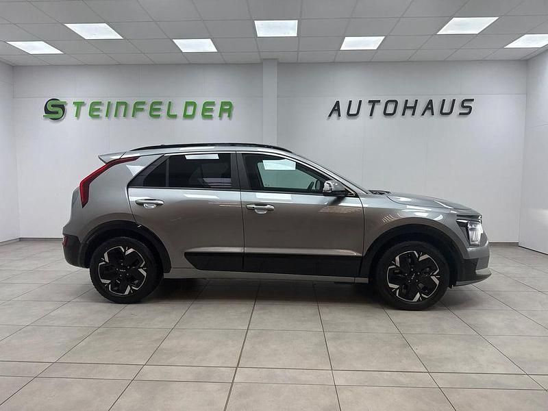 Gebraucht Kia Niro Inspiration 150 kW (204 PS) 2024 Grau SUV